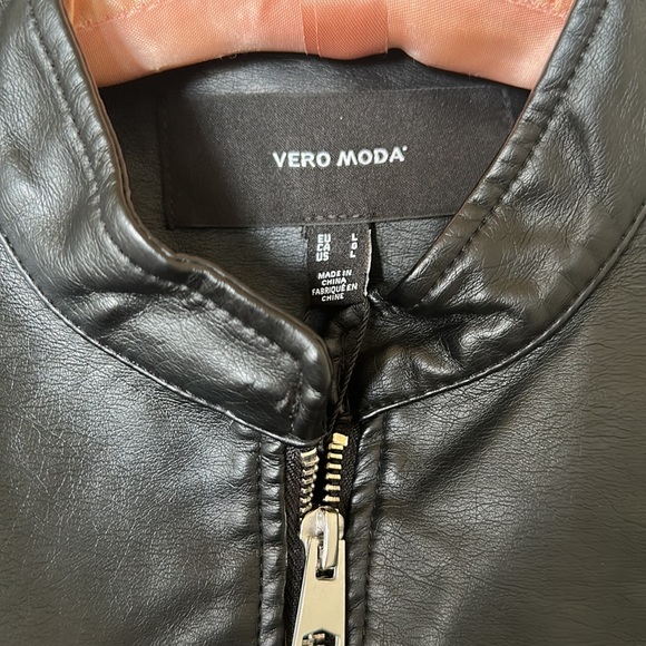 Vegan Moto Jacket - Picture 4 of 15